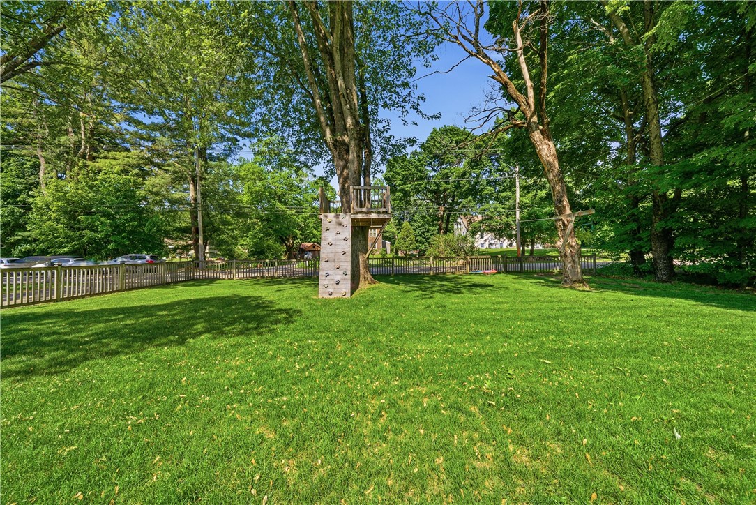 652 Old Post Road North Attleboro, MA 02760 - Photo 37 of 41