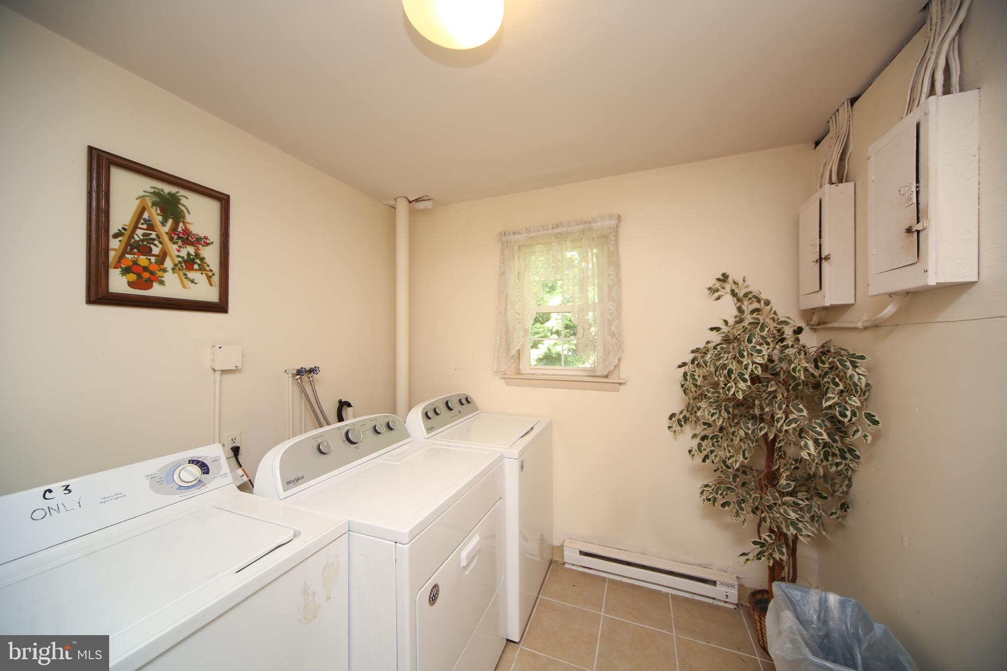 103 Deep Run Road, Unit C4 Dublin, PA 18917 - Photo 15 of 15 Laundry