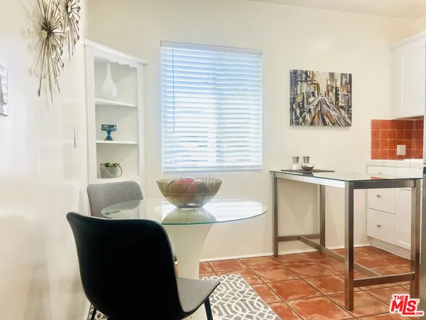 $1,795 | 1860 North Alexandria Avenue, Unit 1876, Los Angeles, CA 90027