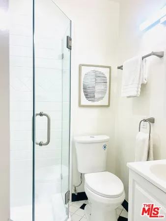 $1,750 | 1860 North Alexandria Avenue, Unit 1876, Los Angeles, CA 90027