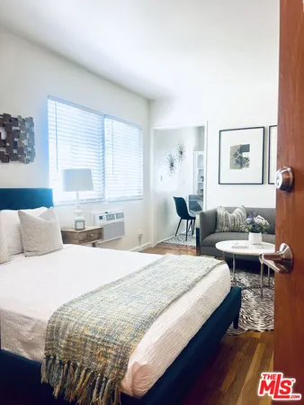 $1,750 | 1860 North Alexandria Avenue, Unit 1876, Los Angeles, CA 90027