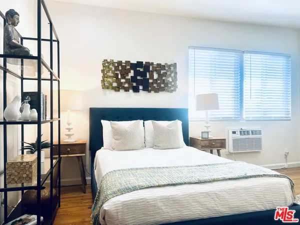 $1,750 | 1860 North Alexandria Avenue, Unit 1876, Los Angeles, CA 90027