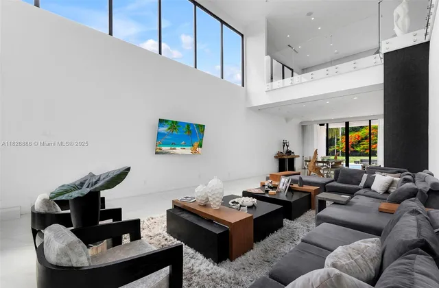 a view of entryway and hall