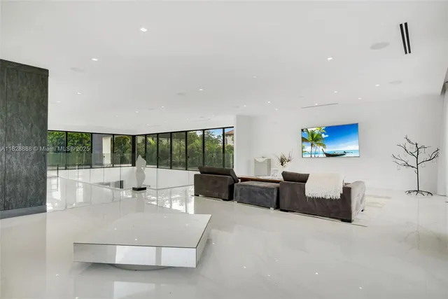 $6,495,000 | 13441 Mustang Trail, Southwest Ranches, FL 33330