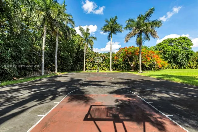 $6,495,000 | 13441 Mustang Trail, Southwest Ranches, FL 33330