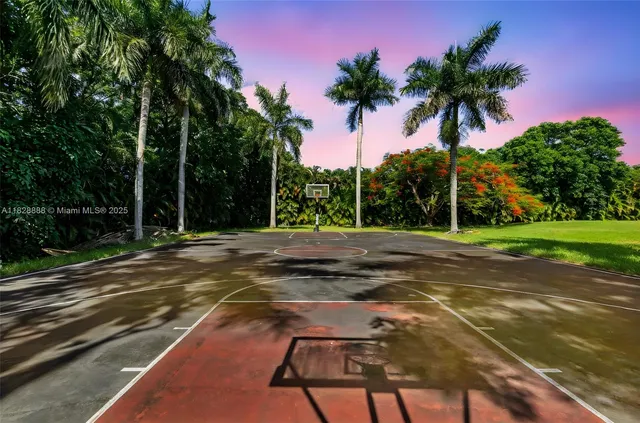 $6,495,000 | 13441 Mustang Trail, Southwest Ranches, FL 33330