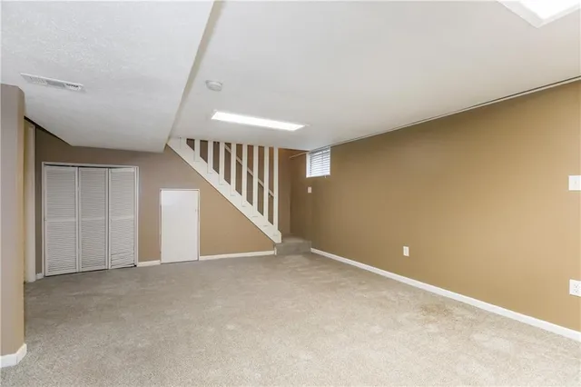 $1,885 | 3016 Southeast 3rd Street, Blue Springs, MO 64014