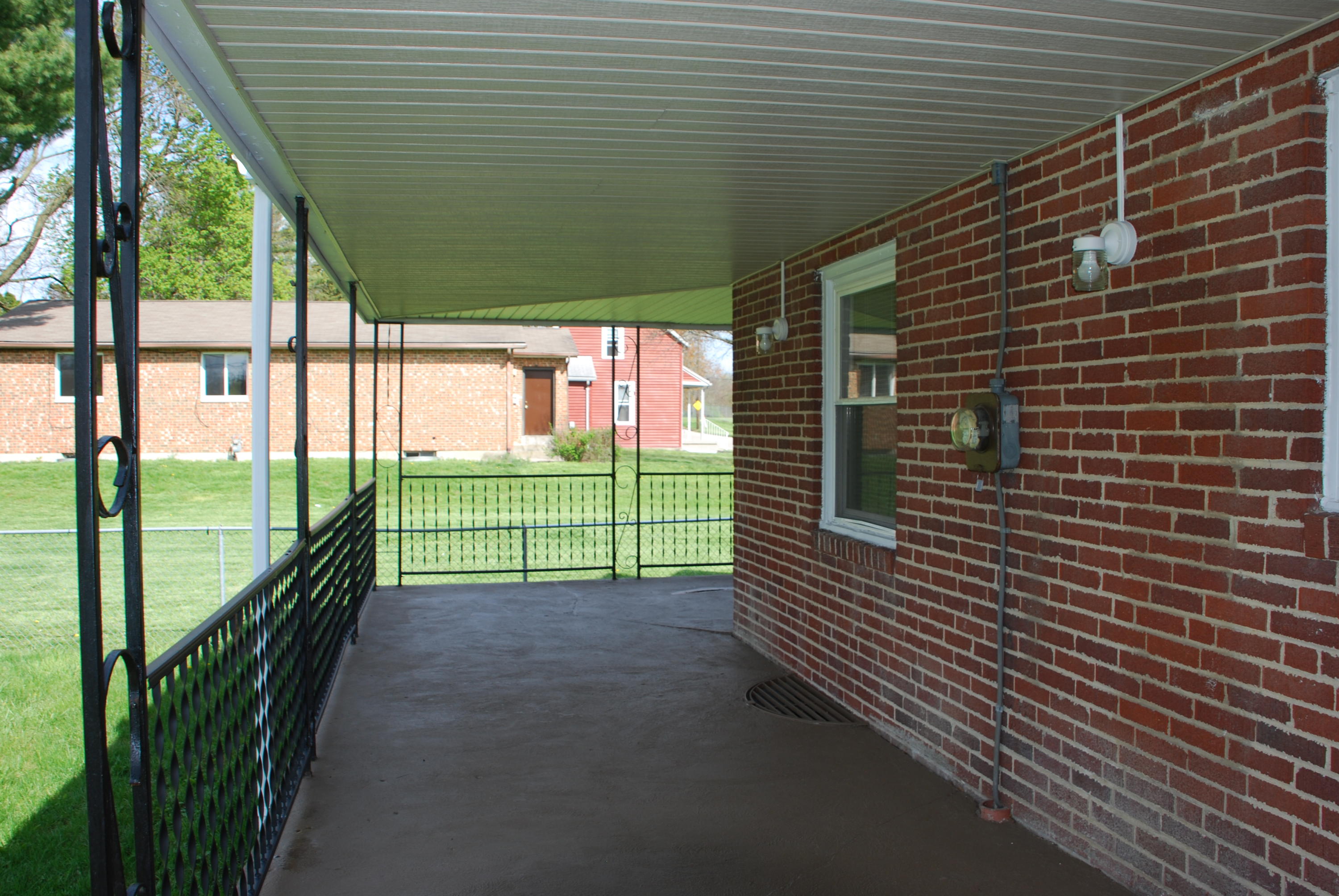 402 East 3rd Street Springfield, OH 45503 - Photo 28 of 33