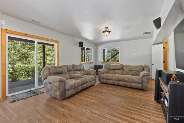 $760,000 | 60 Highland Road, Boise, ID 83716