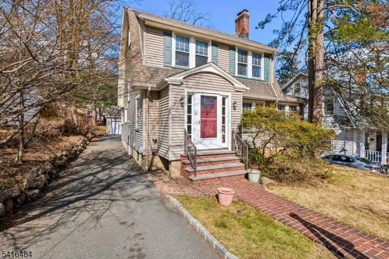 43 Ridgeview Avenue West Orange, NJ 07052 - Photo 1 of 31