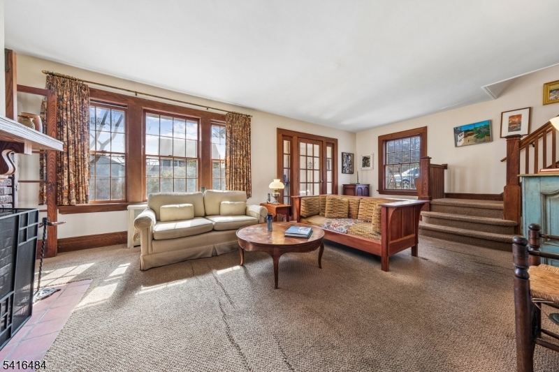 43 Ridgeview Avenue West Orange, NJ 07052 - Photo 4 of 31