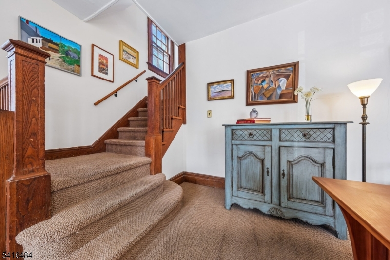 43 Ridgeview Avenue West Orange, NJ 07052 - Photo 6 of 31