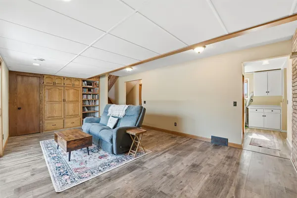 $595,000 | 22364 45th Avenue, St. Augusta, MN 56301