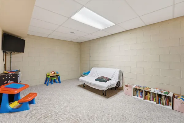 $589,900 | 22364 45th Avenue, St. Augusta, MN 56301