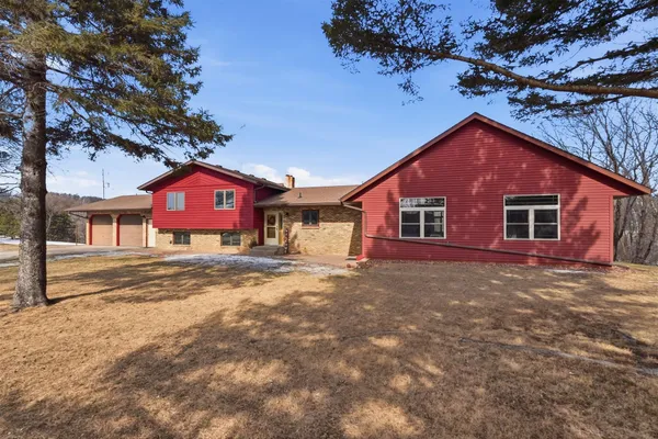 $595,000 | 22364 45th Avenue, St. Augusta, MN 56301