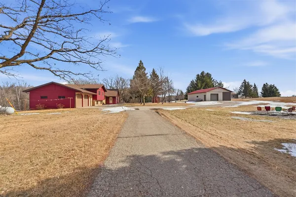 $589,900 | 22364 45th Avenue, St. Augusta, MN 56301