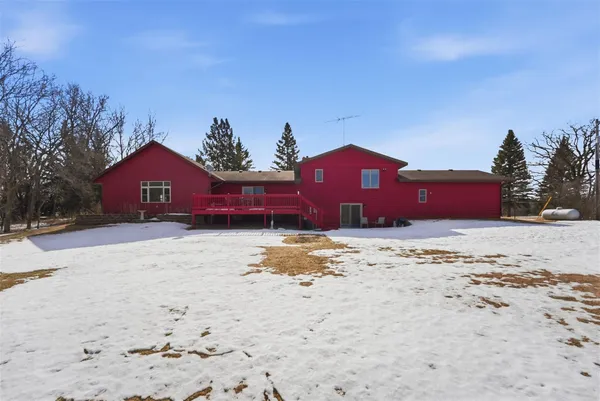 $589,900 | 22364 45th Avenue, St. Augusta, MN 56301