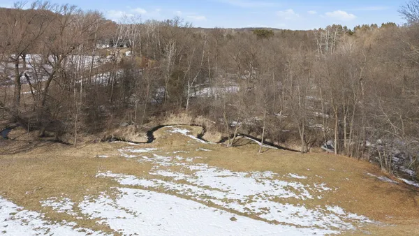 $589,900 | 22364 45th Avenue, St. Augusta, MN 56301