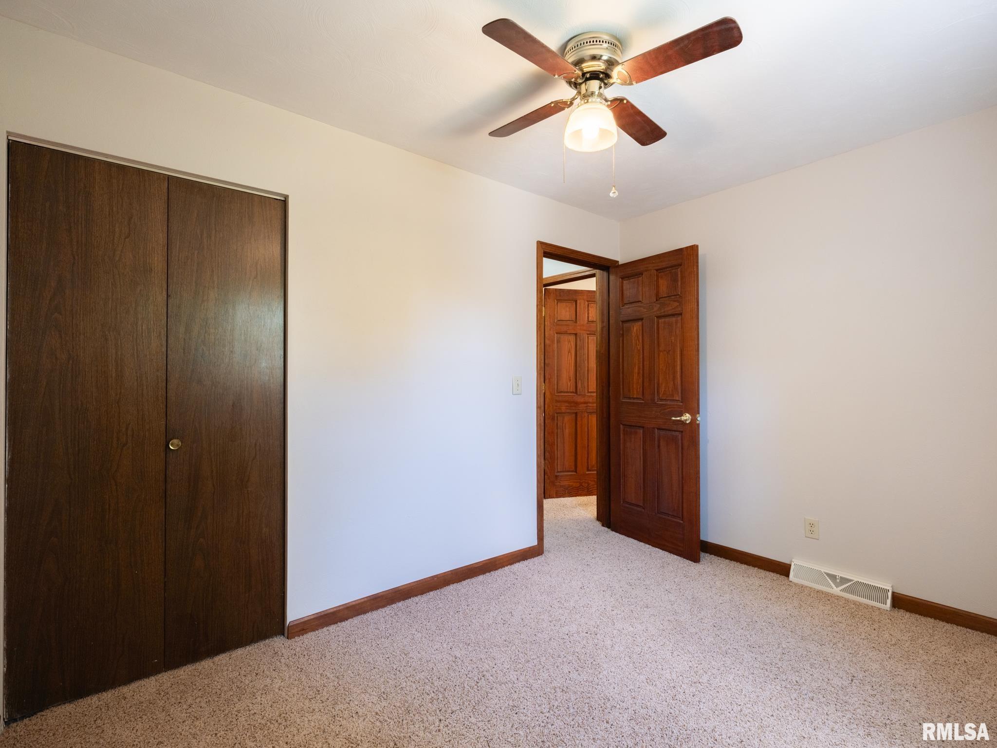 23397 North Taylor Road Canton, IL 61520 - Photo 29 of 74