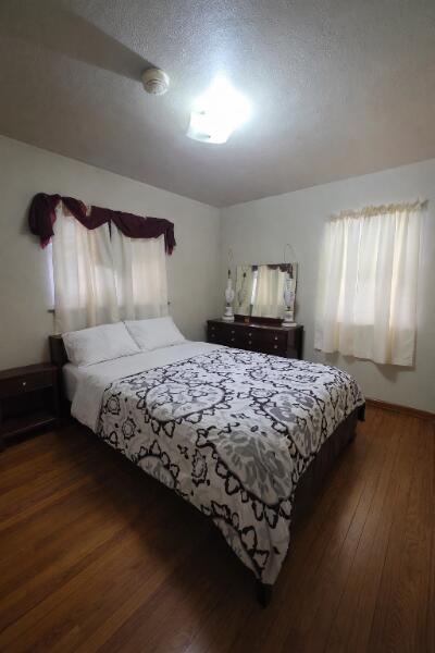 629 Hamlin Street Gary, IN 46406 - Photo 7 of 8 400x600