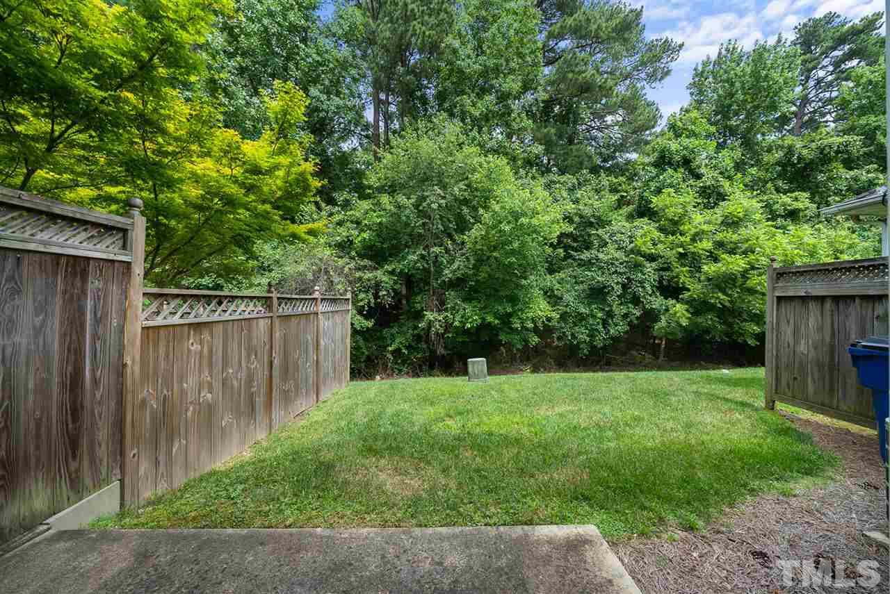 2632 Andover Glen Road Raleigh, NC 27604 - Photo 4 of 23 a view of backyard with green space