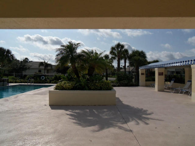 322 Southwest Coconut Key Way Port St. Lucie, FL 34986 - Photo 23 of 24 lakeforestpointepool2