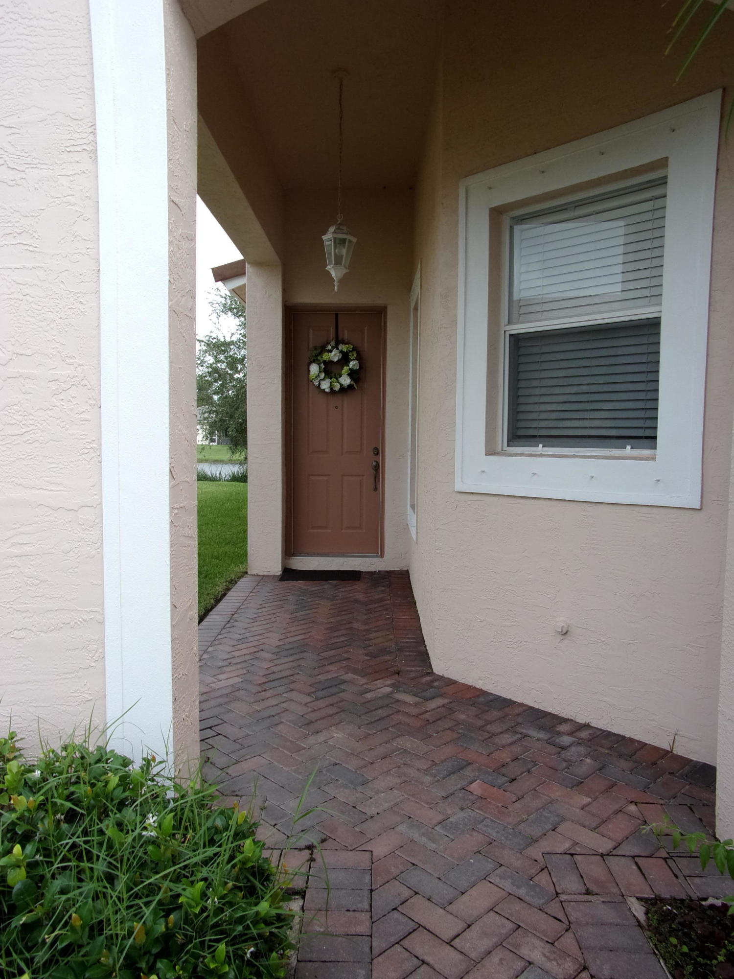 322 Southwest Coconut Key Way Port St. Lucie, FL 34986 - Photo 3 of 24 101_5097
