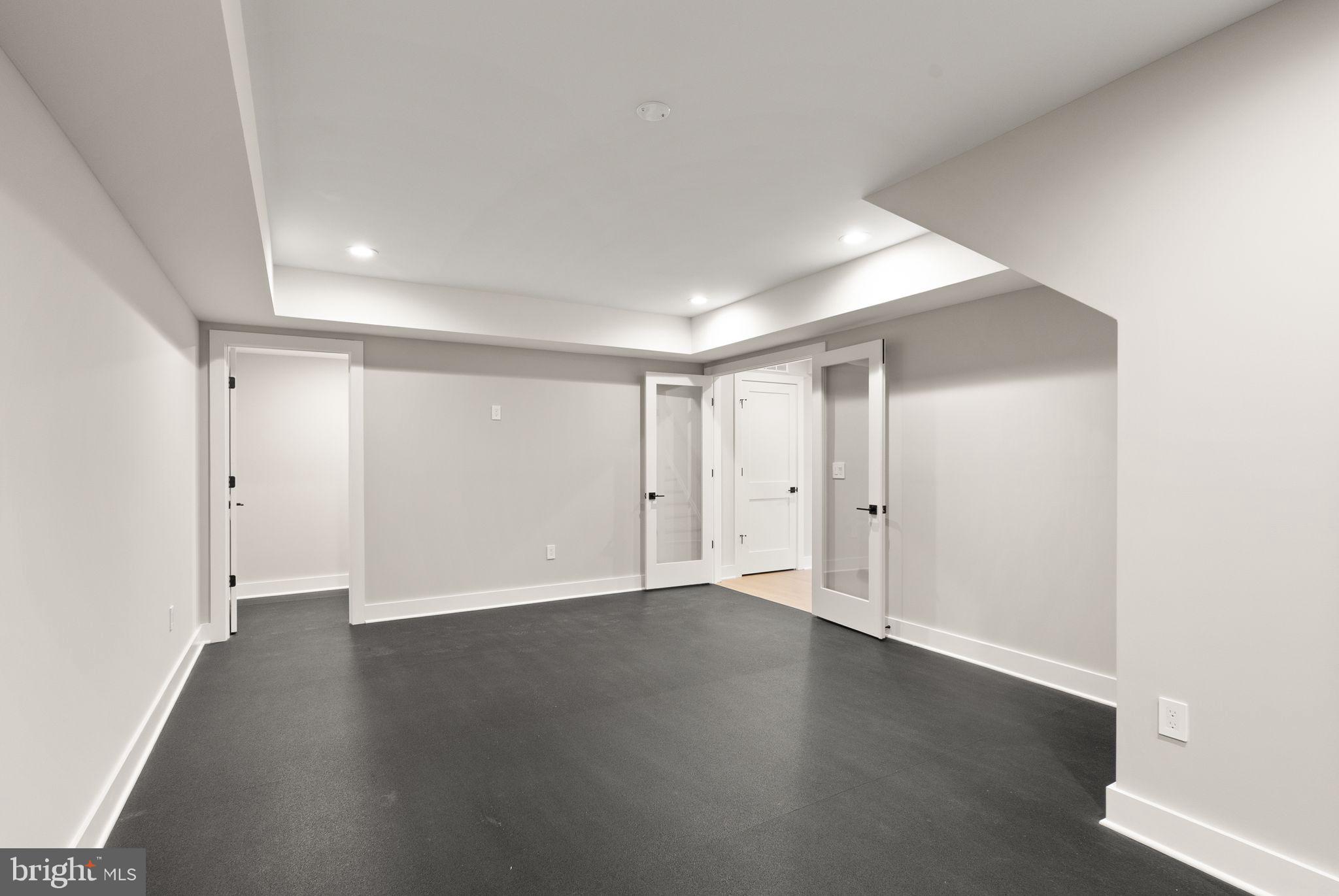 6329 Halsey Road McLean, VA 22101 - Photo 81 of 94 Versatile space for endless possibilities.