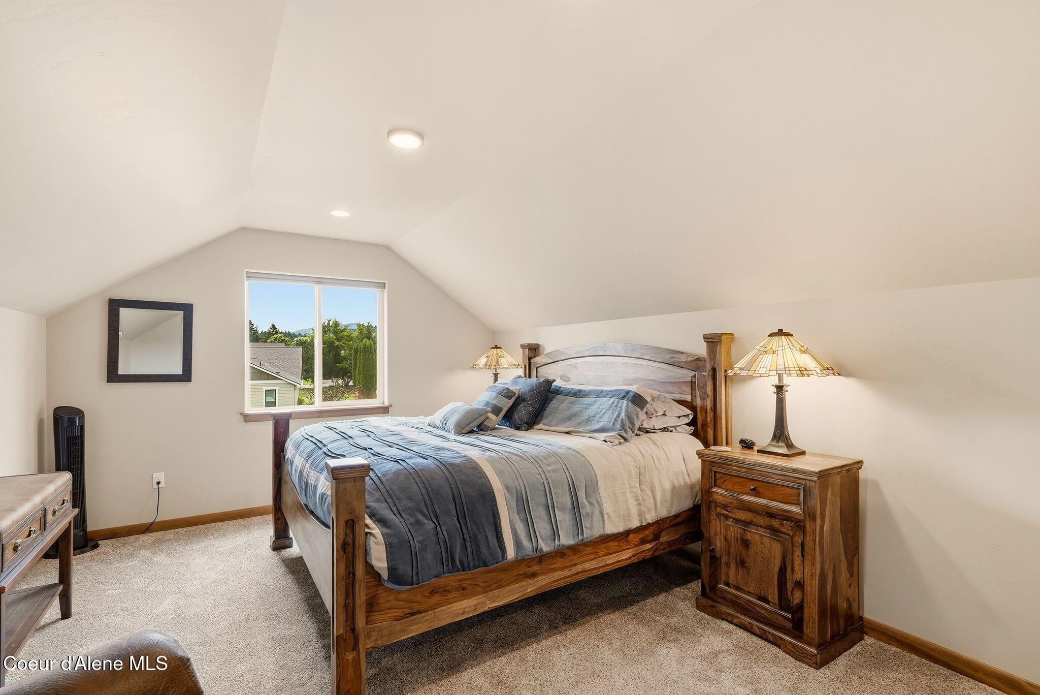 150 Links Road Blanchard, ID 83804 - Photo 33 of 73 Bedroom