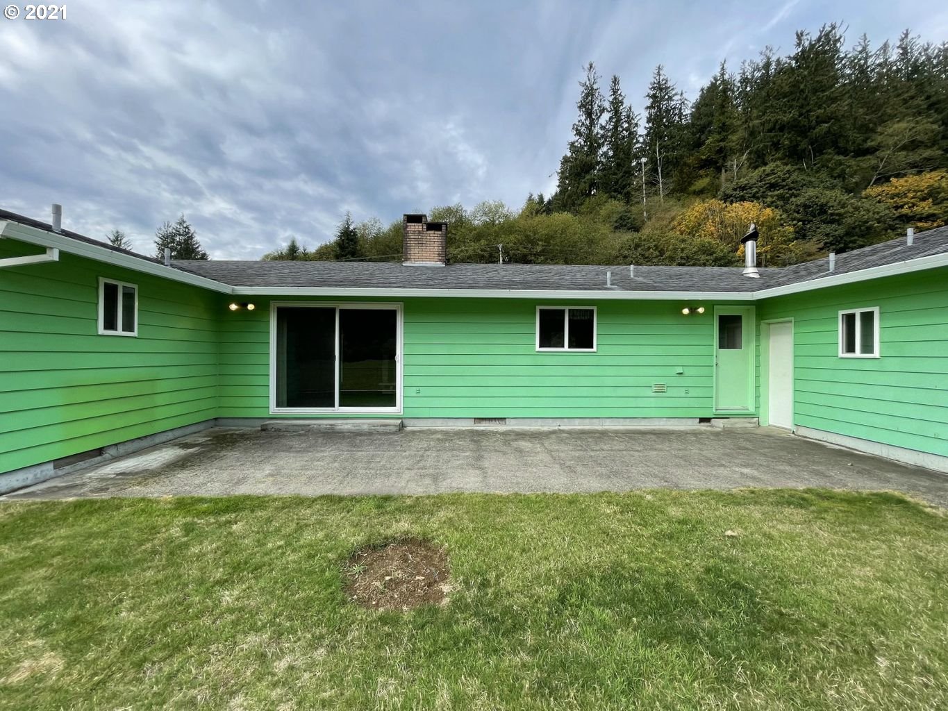 8155 Kilchis River Road Tillamook, OR 97141 - Photo 2 of 32 Gallery Image 2