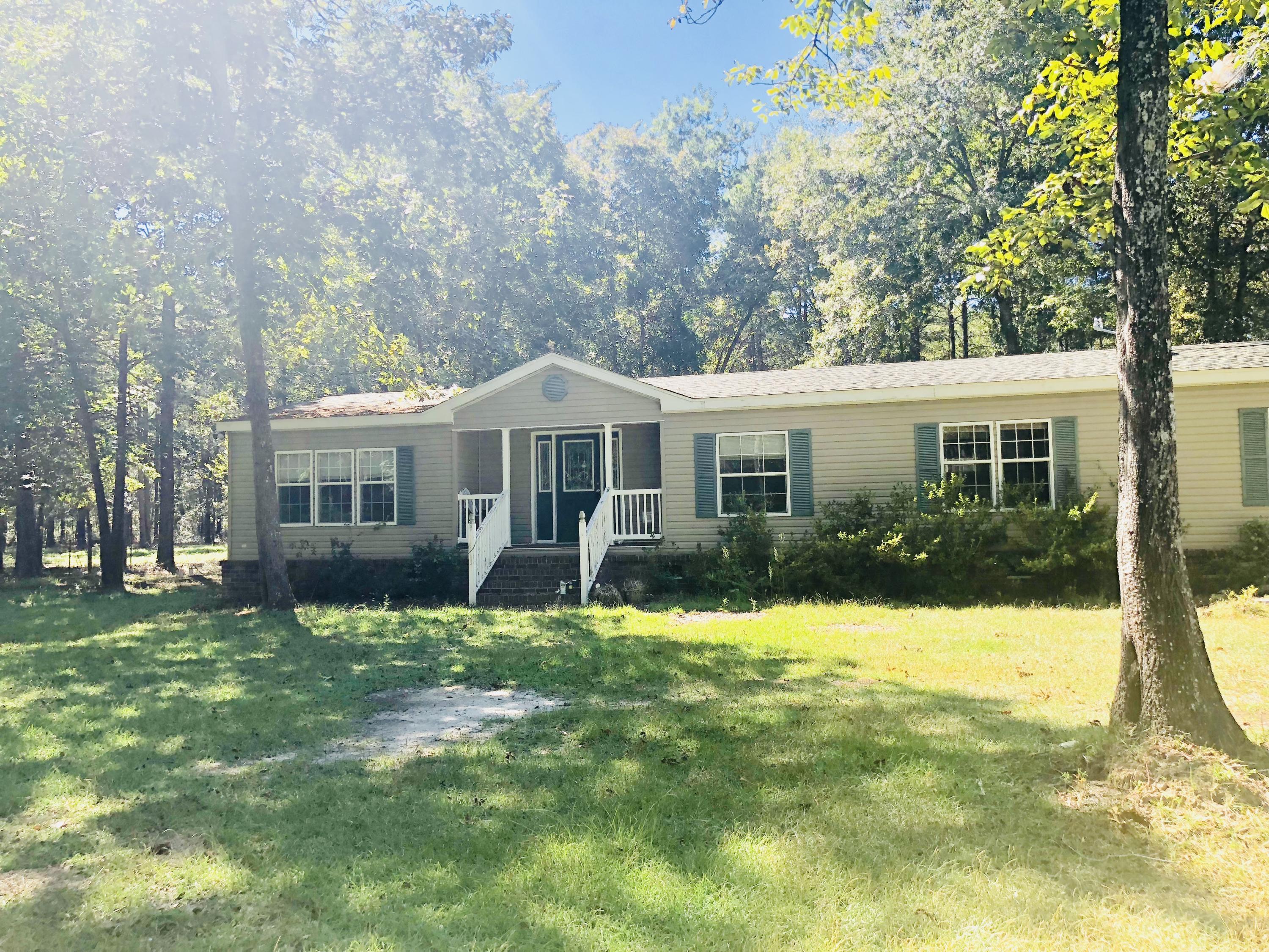 313 Old Spell Road St. George, SC 29477 - Photo 3 of 14 630952FD-09A1-437C-9CB6-B9BA112DED1B