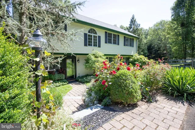 $715,000 | 5420 Silo Hill Road, Doylestown, PA 18902