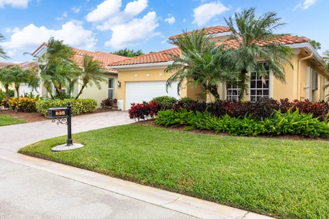$630,000 | 855 Southwest Pebble Lane, Palm City, FL 34990