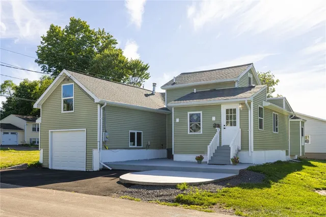 $169,900 | 185 Lyman Street, Sweden, NY 14420