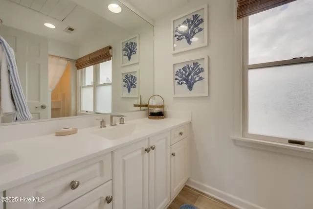 $800,000 | 824 Windswept Court, Corolla, NC 27927