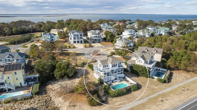 $800,000 | 824 Windswept Court, Corolla, NC 27927