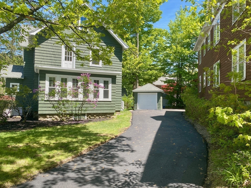 108 Longfellow Road Worcester, MA 01602 - Photo 41 of 42