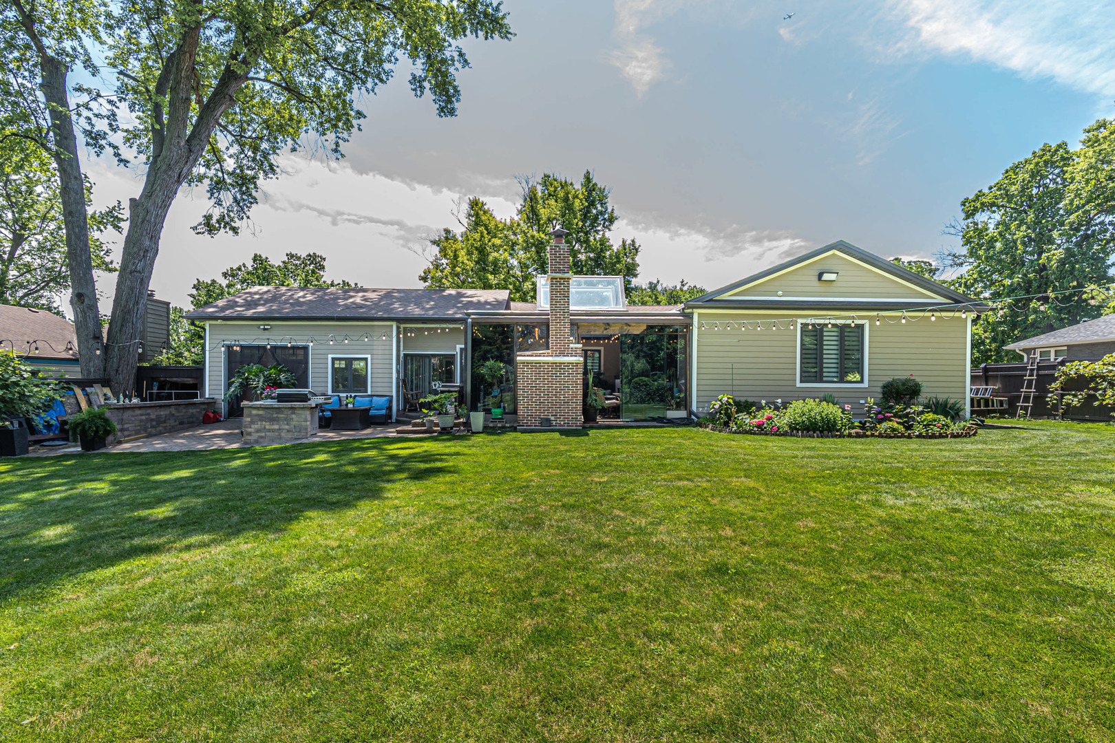 10 East Willow Road Prospect Heights, IL 60070 - Photo 27 of 43 Gallery Image 27