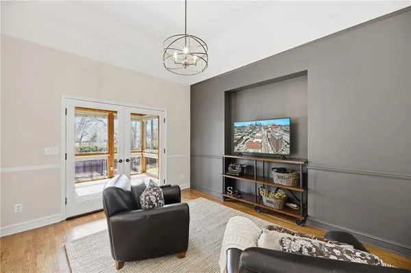 $585,000 | 8909 142nd Court, Overland Park, KS 66221