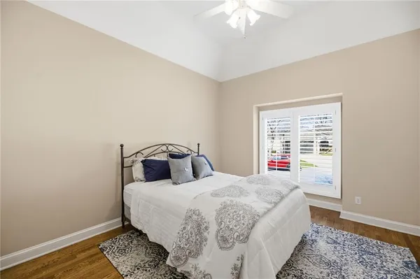 $585,000 | 8909 142nd Court, Overland Park, KS 66221