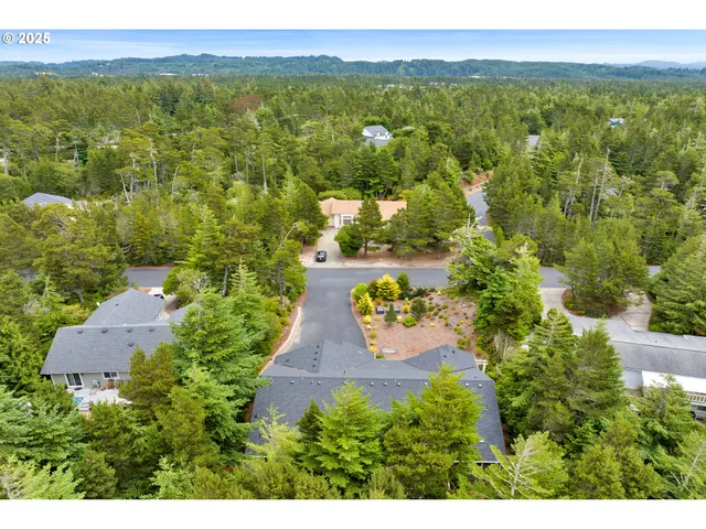 $785,000 | 5030 Heceta Park Way, Florence, OR 97439