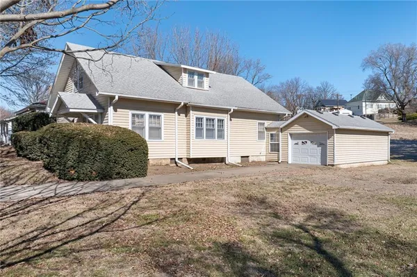 $135,000 | 910 Savannah Street, Mound City, MO 64470