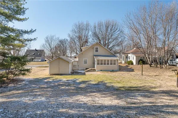 $135,000 | 910 Savannah Street, Mound City, MO 64470