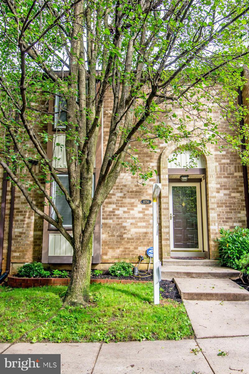 8754 Ridge Hollow Court Springfield, VA 22152 - Photo 1 of 29 Exterior (Front)