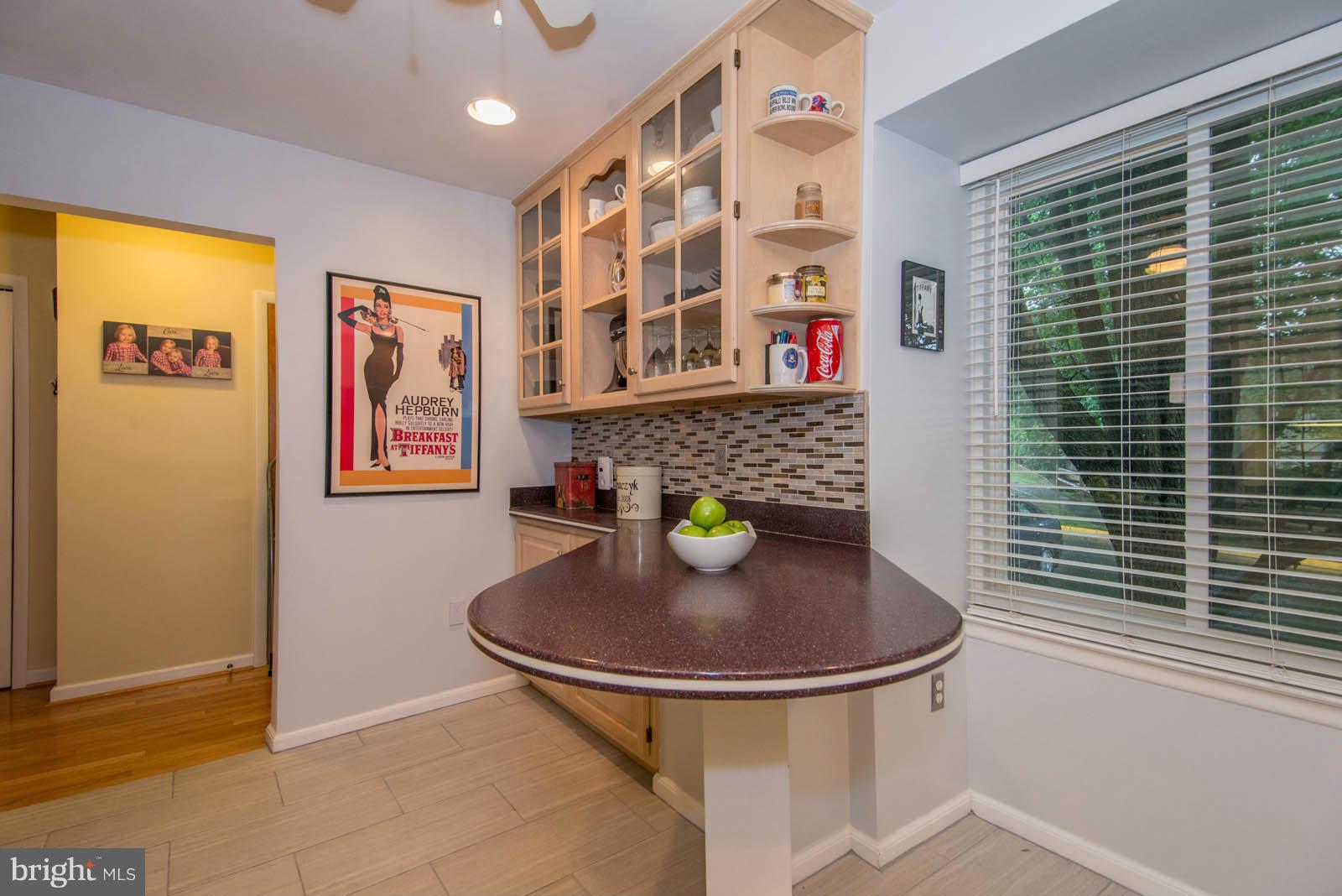 8754 Ridge Hollow Court Springfield, VA 22152 - Photo 9 of 29 Kitchen