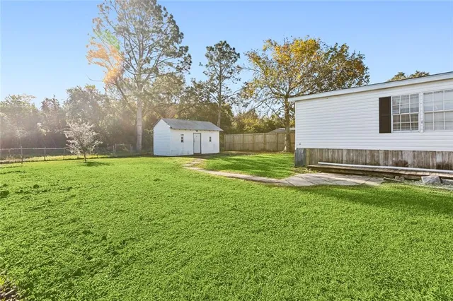 $184,900 | 122 Forest Drive, Belle Chasse, LA 70037