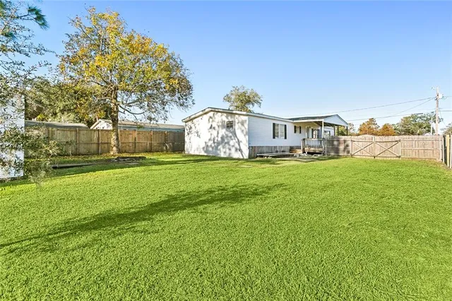 $184,900 | 122 Forest Drive, Belle Chasse, LA 70037