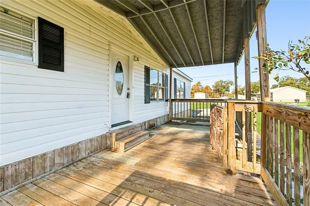 $184,900 | 122 Forest Drive, Belle Chasse, LA 70037