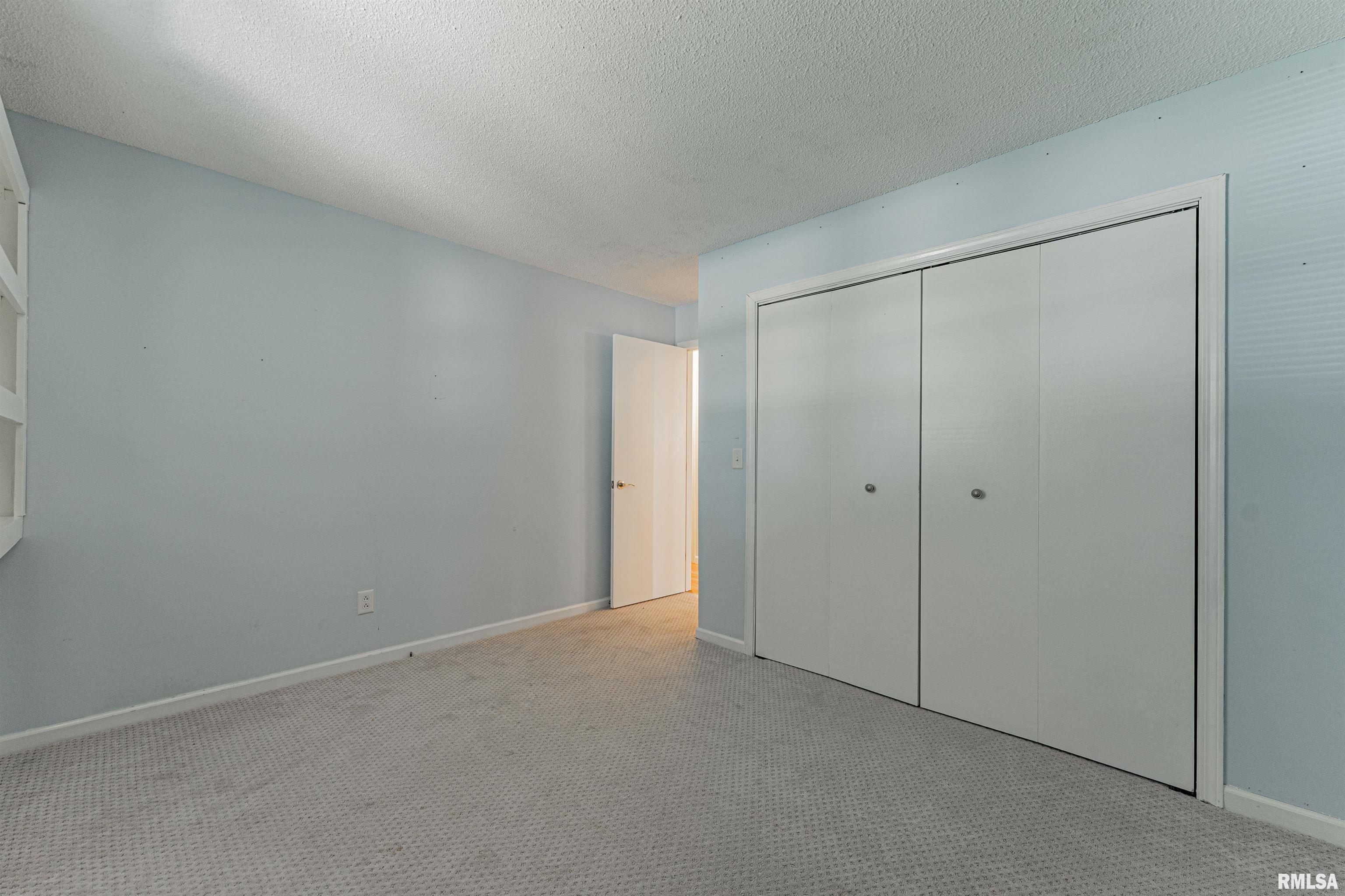 5 Lamplighter Circle Mount Pulaski, IL 62548 - Photo 23 of 29