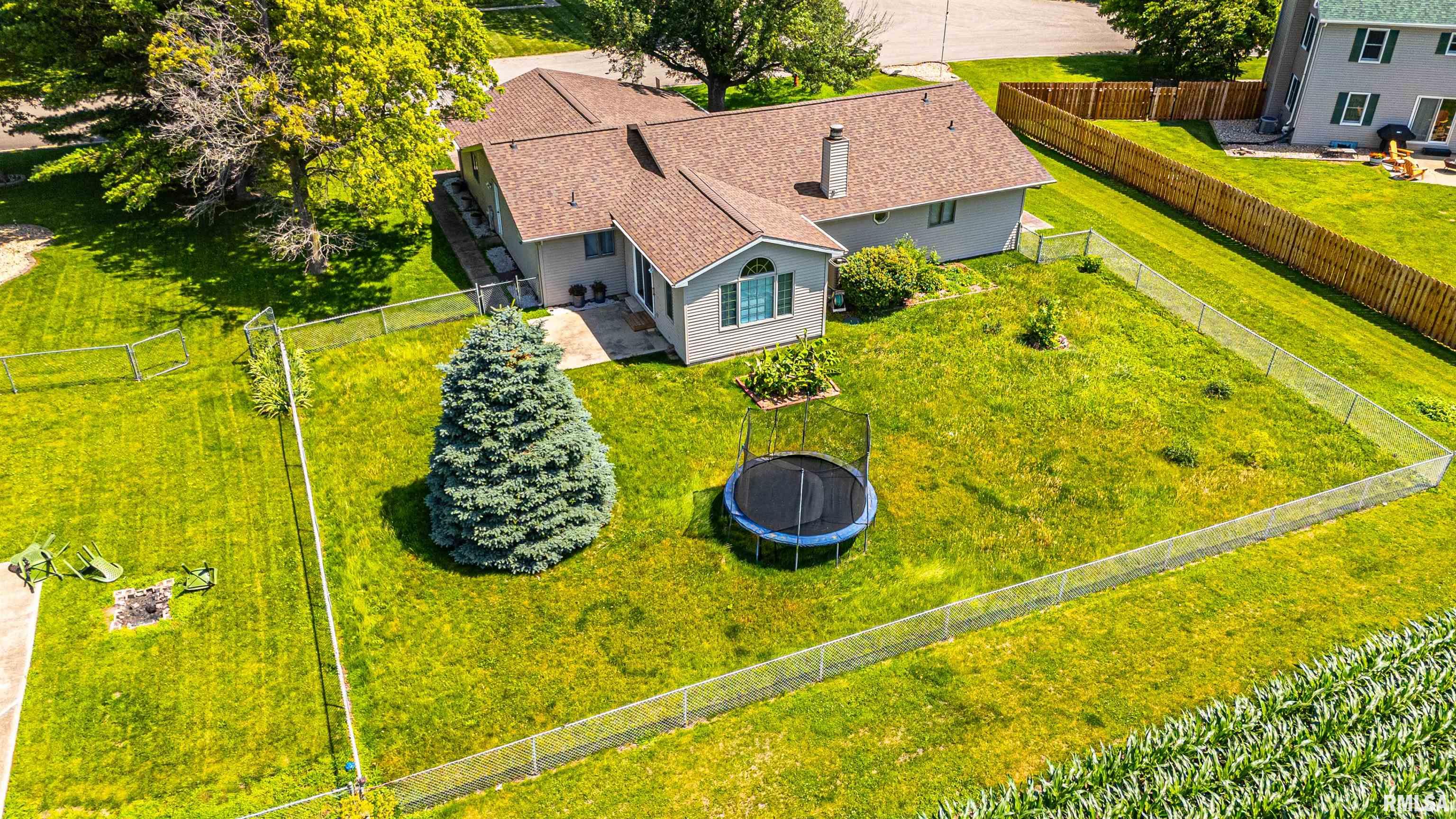 5 Lamplighter Circle Mount Pulaski, IL 62548 - Photo 27 of 29